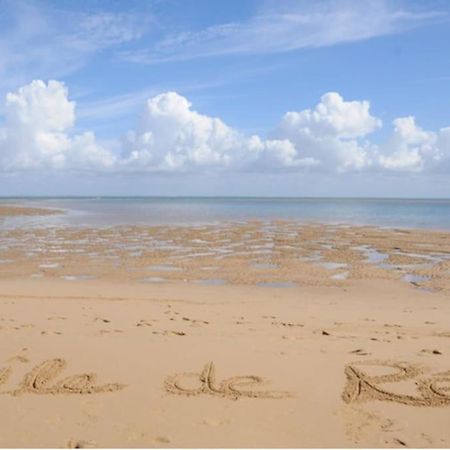 Le Clos Des Flots - La Plage La Flotte Esterno foto